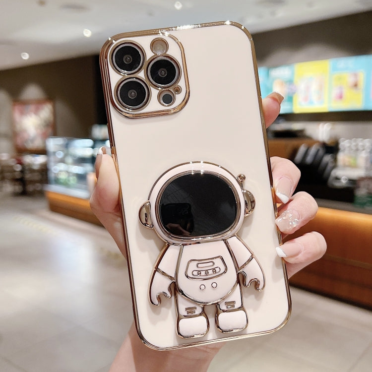 Electroplating Astronaut Holder Phone Case, For iPhone 16, For iPhone 15 Pro Max, For iPhone 15 Pro, For iPhone 15 Plus, For iPhone 15