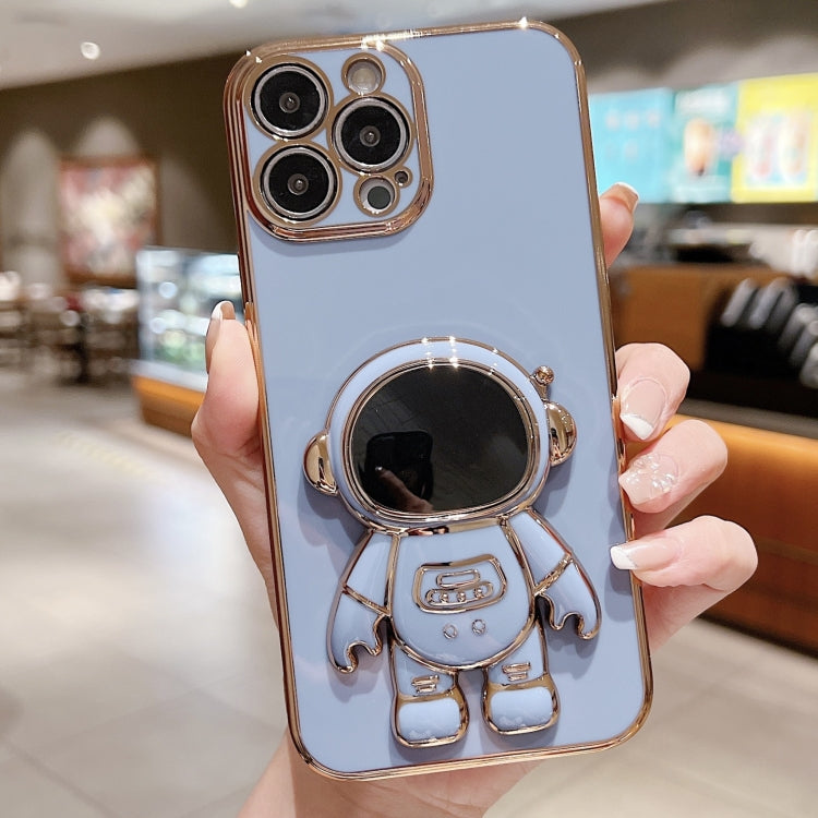 Electroplating Astronaut Holder Phone Case, For iPhone 17e / 16e, For iPhone 17 Pro Max, For iPhone 17 Pro, For iPhone 17, For iPhone Air, For iPhone 16 Pro Max, For iPhone 16 Pro, For iPhone 16 Plus