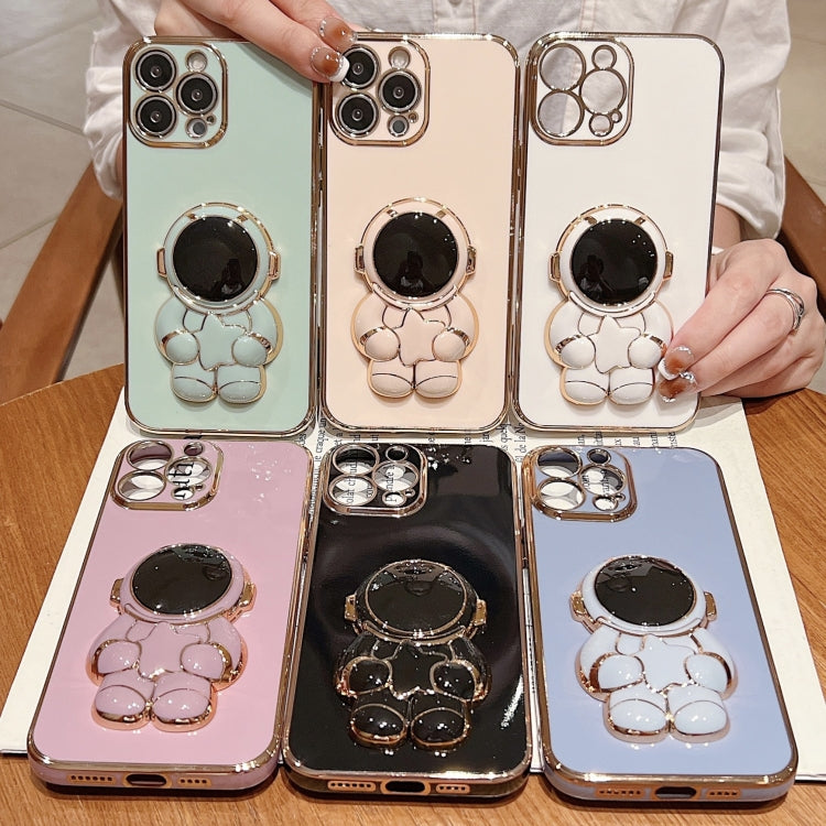 Embrace Stars Electroplating Astronaut Holder Phone Case, For iPhone 14 Pro Max, For iPhone SE 2022 / 7 / 8, For iPhone 13 Pro Max, For iPhone 13 Pro, For  iPhone 13, For  iPhone 13 mini, For iPhone 12, For iPhone 12 Pro Max
